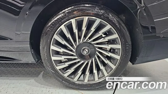Hyundai Grandeur — Фото автомобиля 5