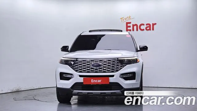 Ford Explorer Generation 6 — Фото автомобиля 3