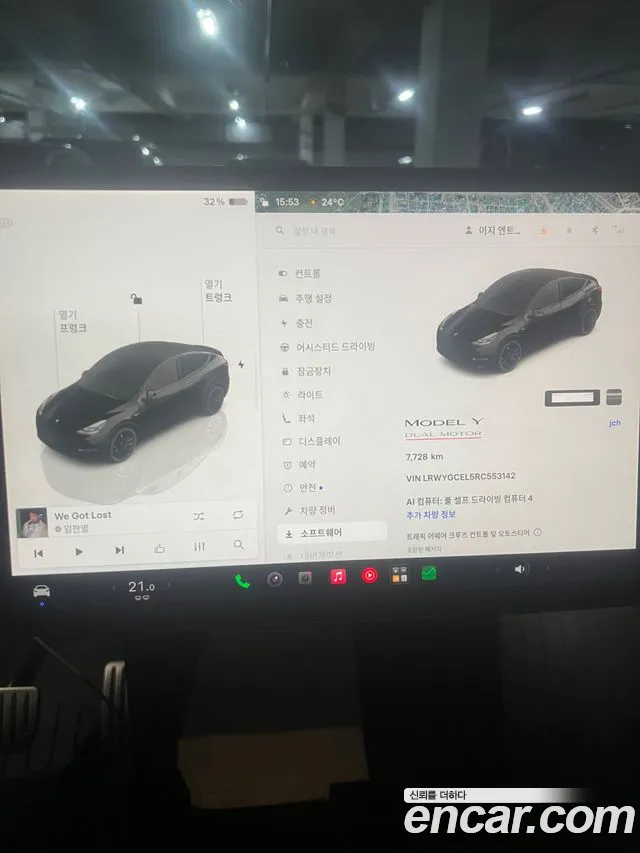 Tesla Model Y — Фото автомобиля 9
