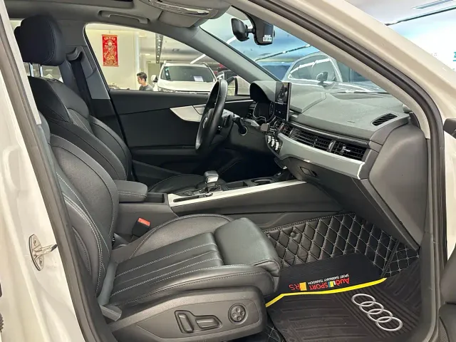 Audi A4L — Фото автомобиля 11