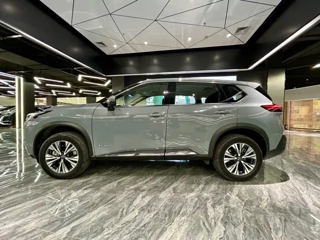 Nissan X-Trail — Фото автомобиля 8