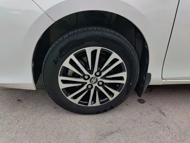 Toyota Vios — Фото автомобиля 22