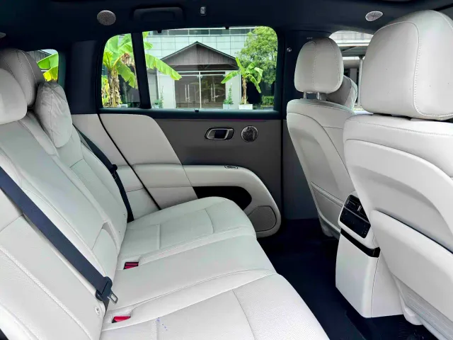 Li Auto i6 — Фото автомобиля 11