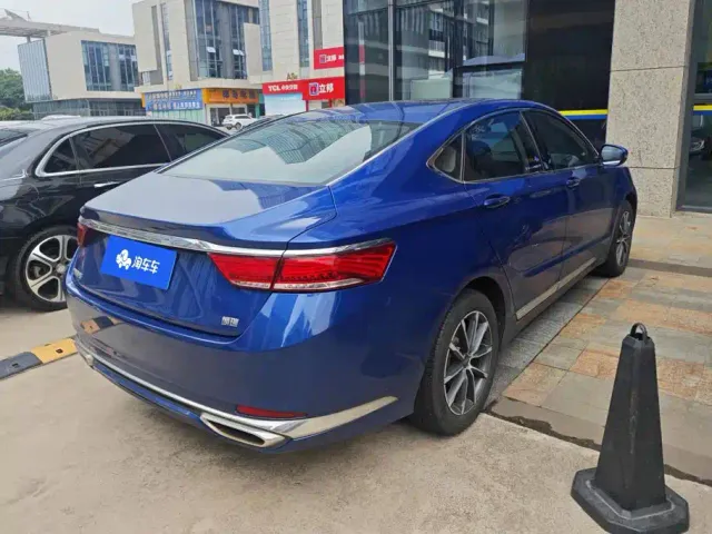 Geely Borui — Фото автомобиля 3