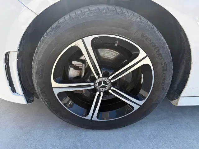 Mercedes-Benz A-Class — Фото автомобиля 6