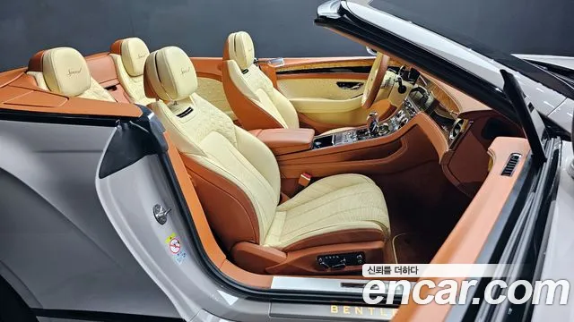 Bentley Continental — Фото автомобиля 10