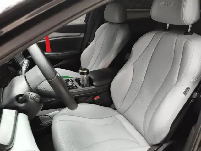 BYD Seal — Фото автомобиля 16