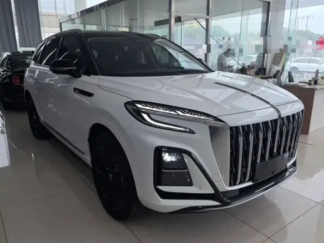 Hongqi HS3 PHEV — Фото автомобиля 3