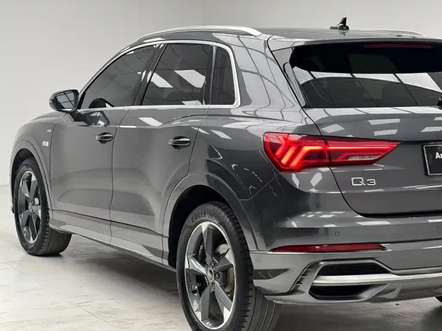 Audi Q3 — Фото автомобиля 7