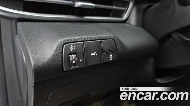 Hyundai AVANTE Avante (CN7) — Фото автомобиля 18