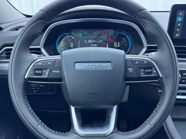 Jetour X70 — Фото автомобиля 14