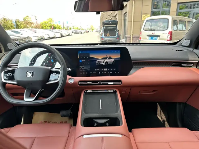 Changan CS55 Plus — Фото автомобиля 11
