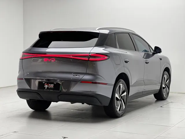 BYD Sealion 06 — Фото автомобиля 4