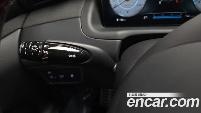 Hyundai Tucson Tucson (NX4) Бензин 1.6 турбо 2WD — Фото автомобиля 28