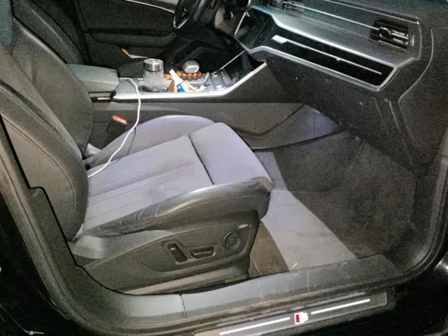 Audi A6 — Фото автомобиля 8
