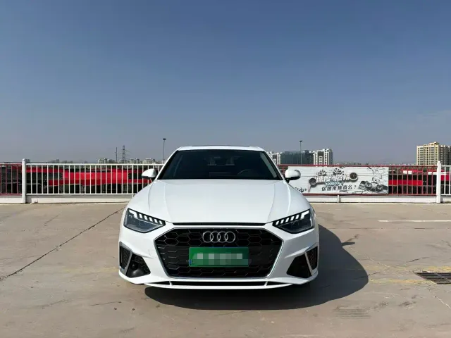 Audi A4L — Фото автомобиля 2