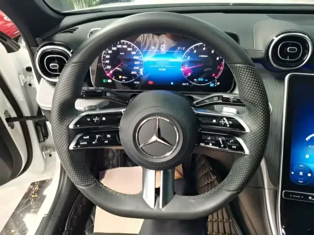 Mercedes-Benz C-Class — Фото автомобиля 10