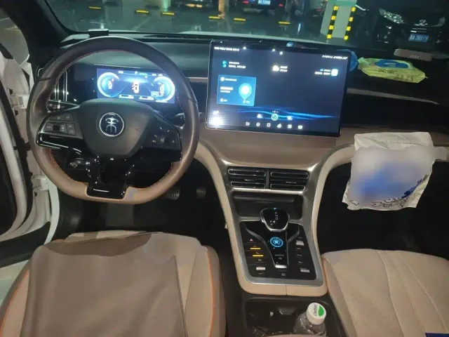 BYD Song Pro — Фото автомобиля 5