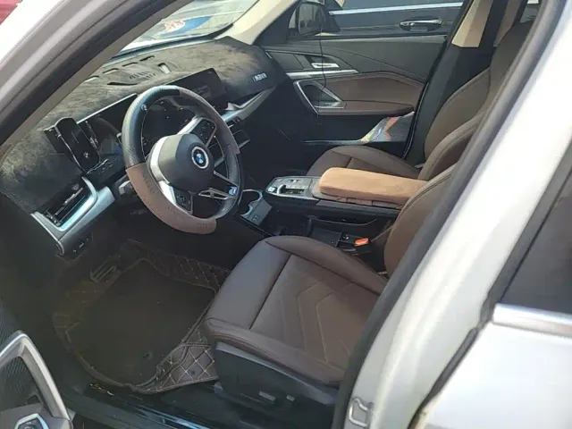 BMW X1 — Фото автомобиля 14