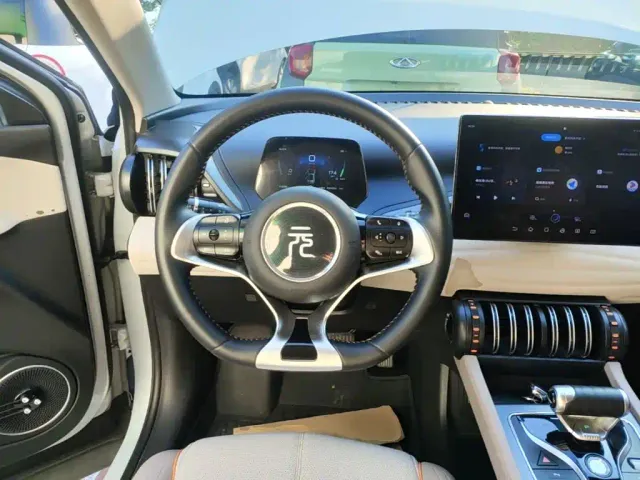 BYD Yuan PLUS — Фото автомобиля 10