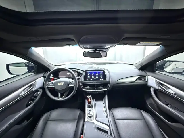 Cadillac CT5 — Фото автомобиля 5