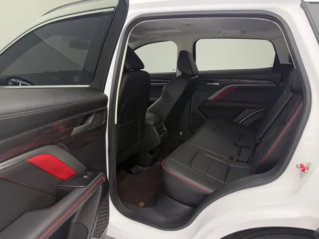 Haval H6 — Фото автомобиля 13