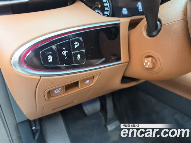 Genesis GV70 — Фото автомобиля 27