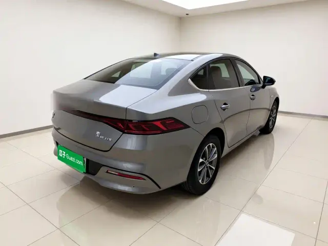 BYD Qin PLUS — Фото автомобиля 6
