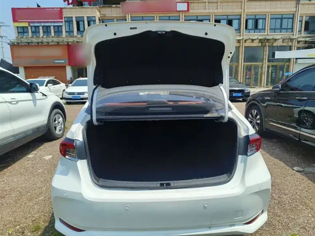 Toyota Corolla — Фото автомобиля 17