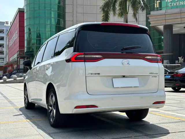 GAC Trumpchi M6 — Фото автомобиля 7