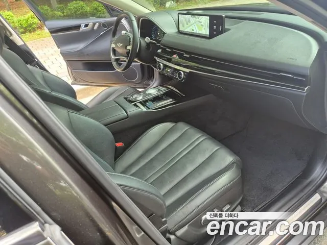 Genesis G80 Бензин 2.5 турбо AWD — Фото автомобиля 8