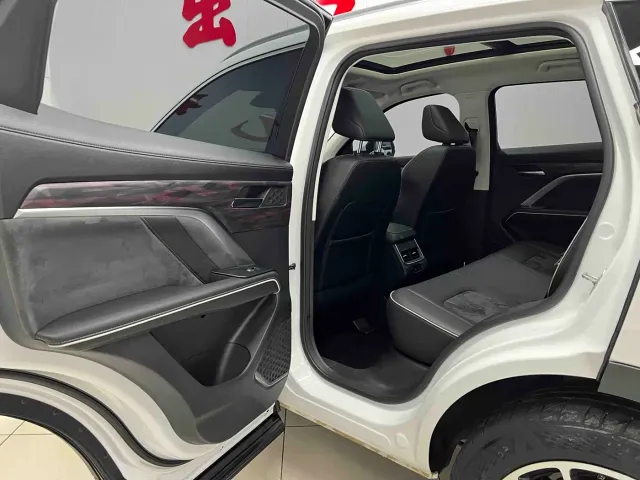 Haval H6 — Фото автомобиля 15