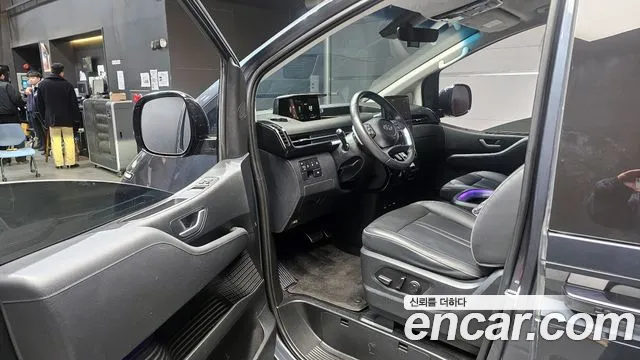 Hyundai Staria Staria Lounge 9 мест — Фото автомобиля 10