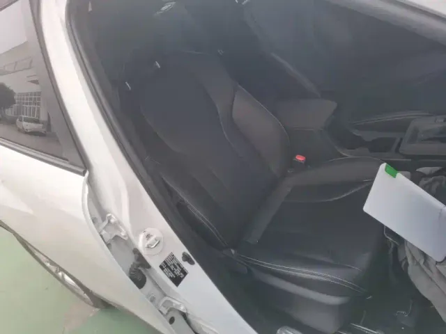 Toyota Corolla Cross — Фото автомобиля 24