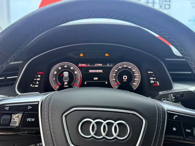 Audi A7L — Фото автомобиля 7