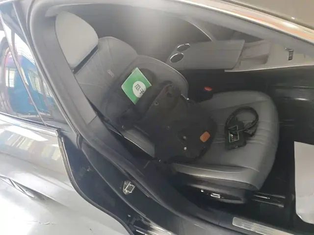 Geely Galaxy E8 — Фото автомобиля 24