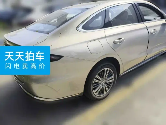 Geely Galaxy Stellar 6 — Фото автомобиля 2