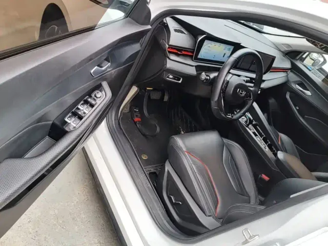 Geely Binrui — Фото автомобиля 11
