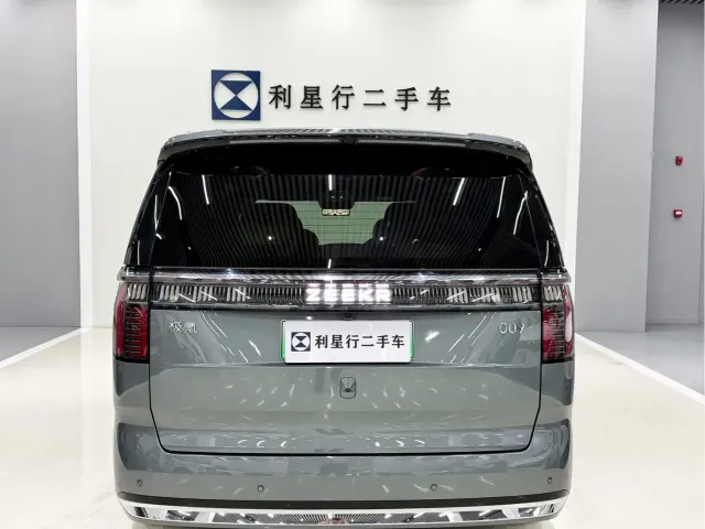 ZEEKR Zeekr 009 2024 7-Seat Aisle AWD Version 108kWh — Фото автомобиля 6