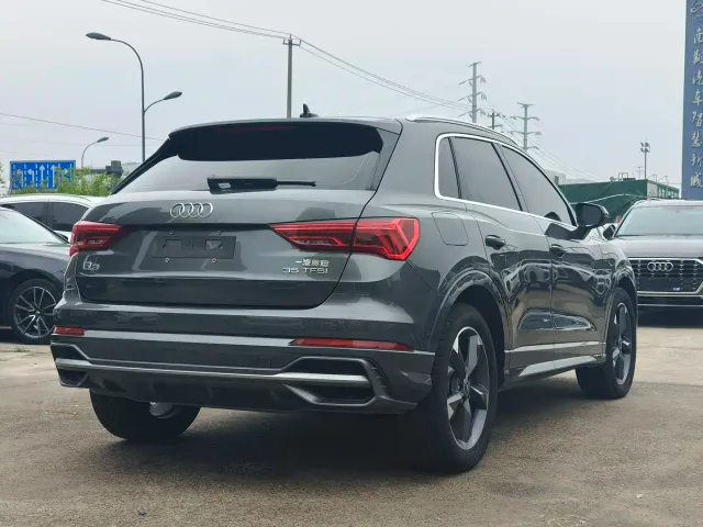 Audi Q3 — Фото автомобиля 9