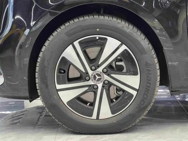 Mercedes-Benz Vito — Фото автомобиля 4