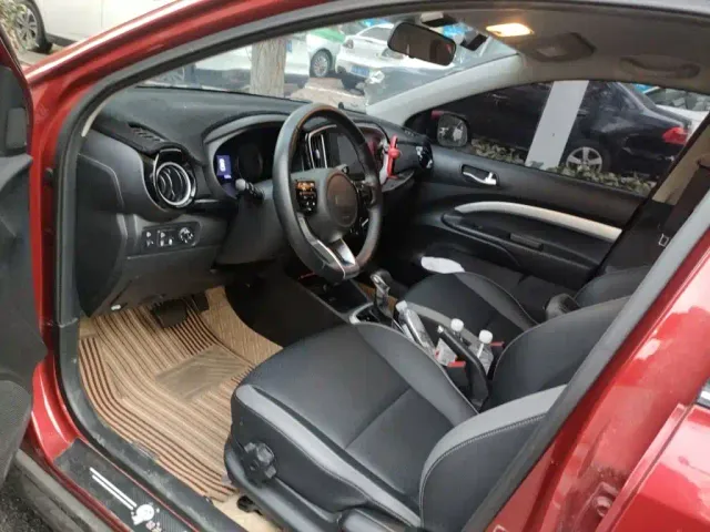 Kia KX1 — Фото автомобиля 16