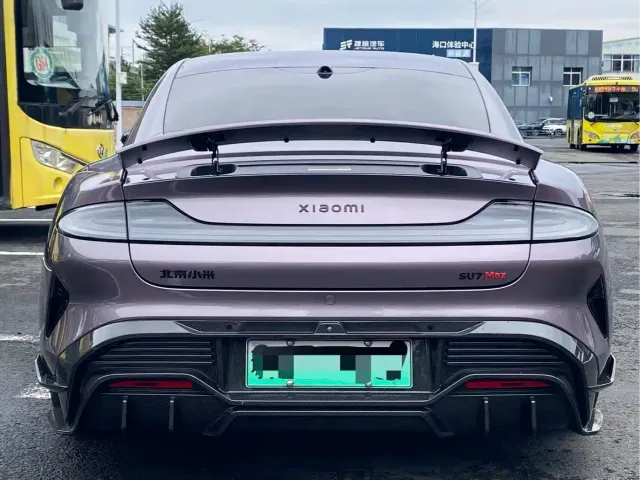 Xiaomi SU7 — Фото автомобиля 8