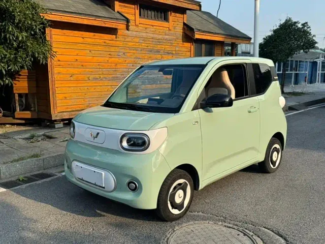 Фотография автомобиля — Wuling Hongguang Mini EV