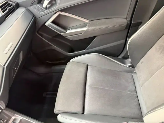 Audi Q3 — Фото автомобиля 13