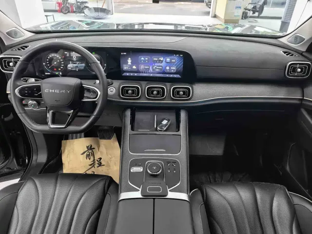 Chery Tiggo 9 — Фото автомобиля 4