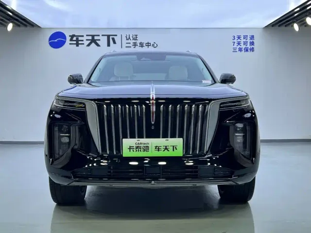 Hongqi E-HS9 — Фото автомобиля 3