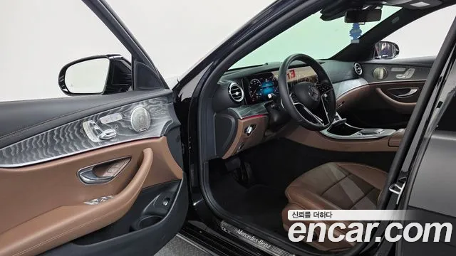 Mercedes-Benz E-Class W213 — Фото автомобиля 15