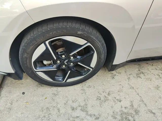 Wuling Starlight — Фото автомобиля 22
