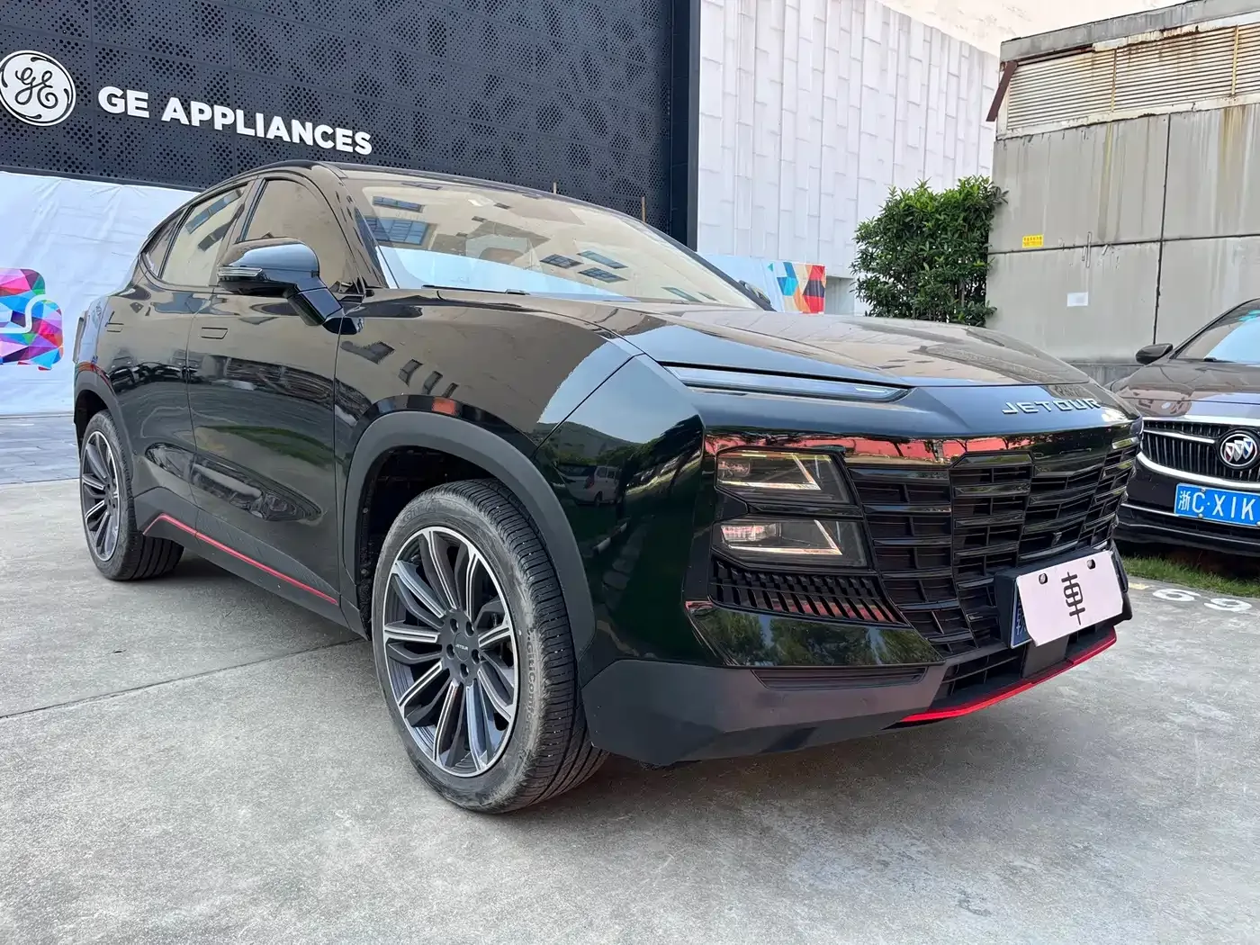 Jetour Jetour Dasheng 2022 1.6T DCT King SPORT — Фото автомобиля 3